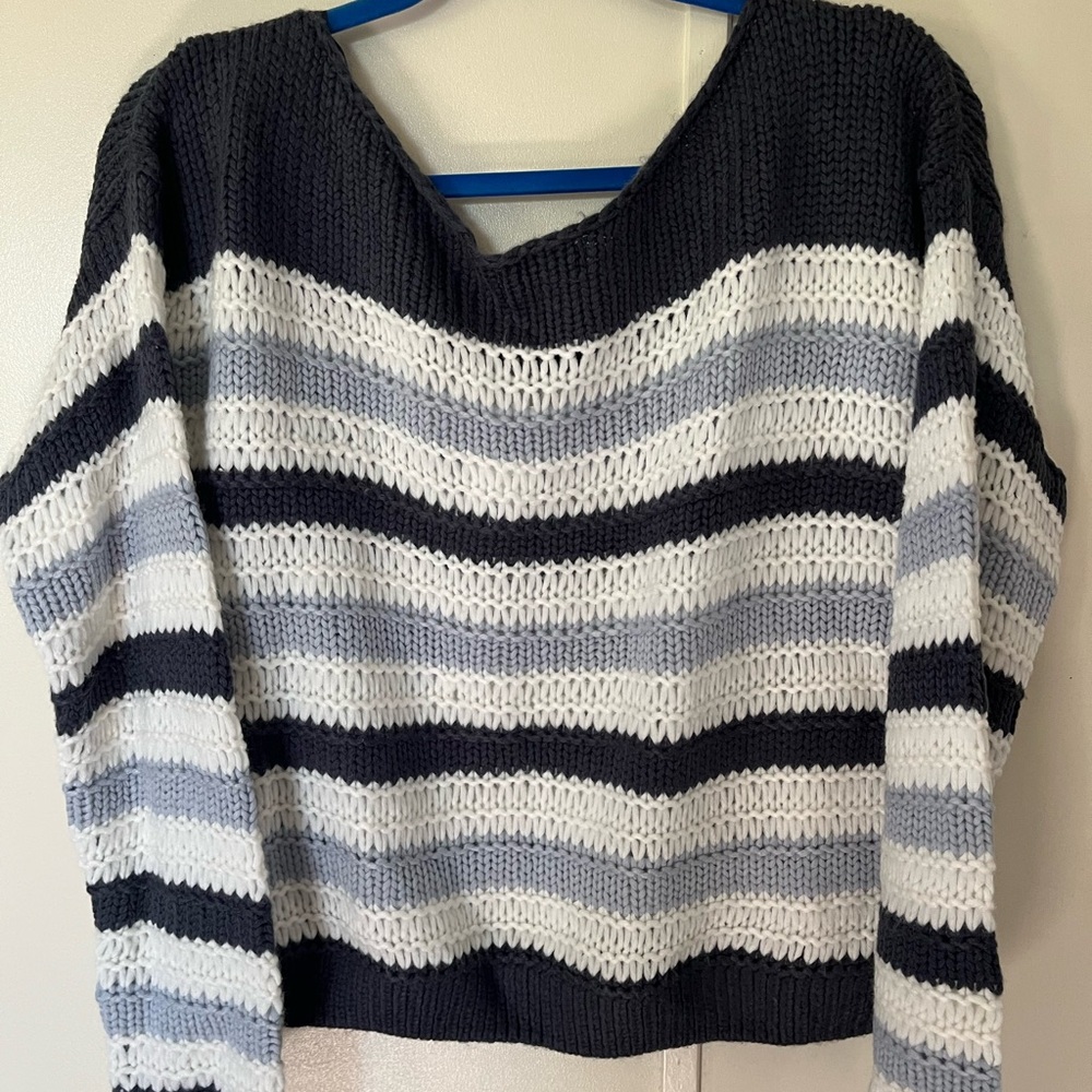Hollister White and Blue Off-the-Shoulder Sweater